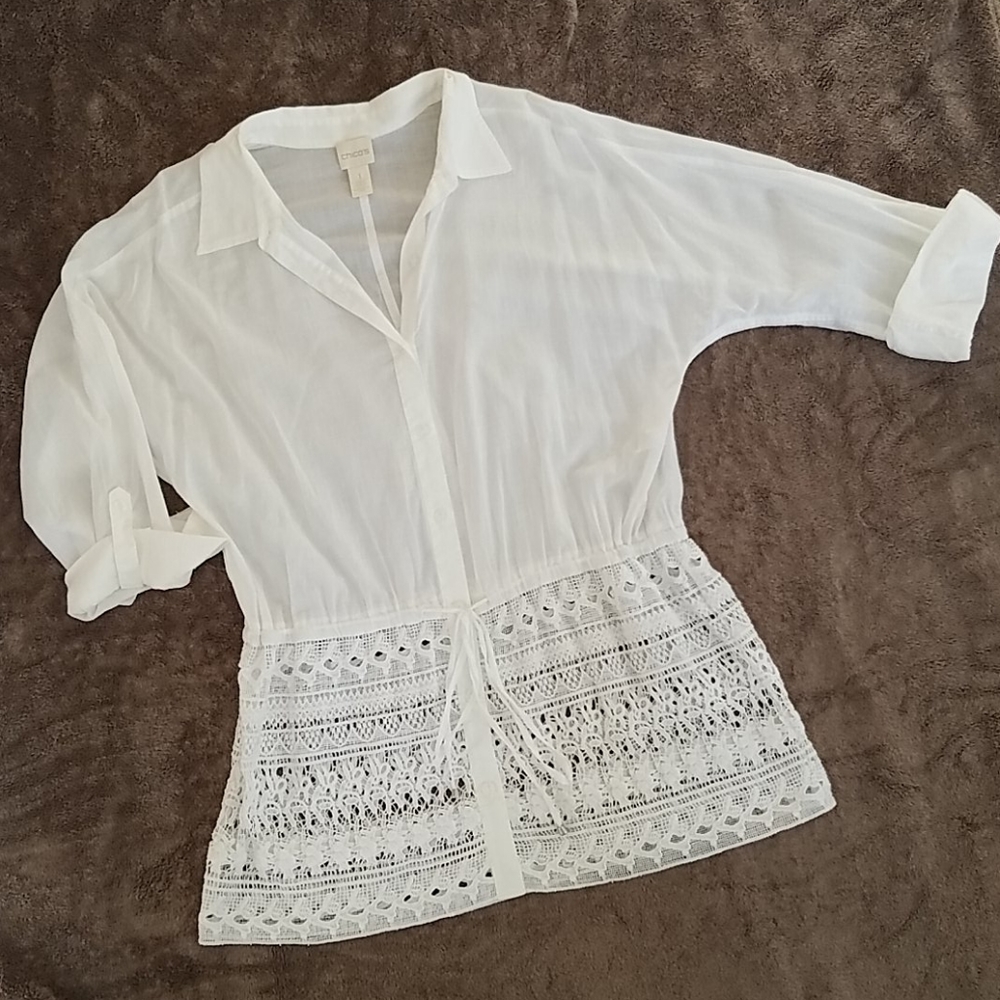 Lightweight, beautiful lace detailing